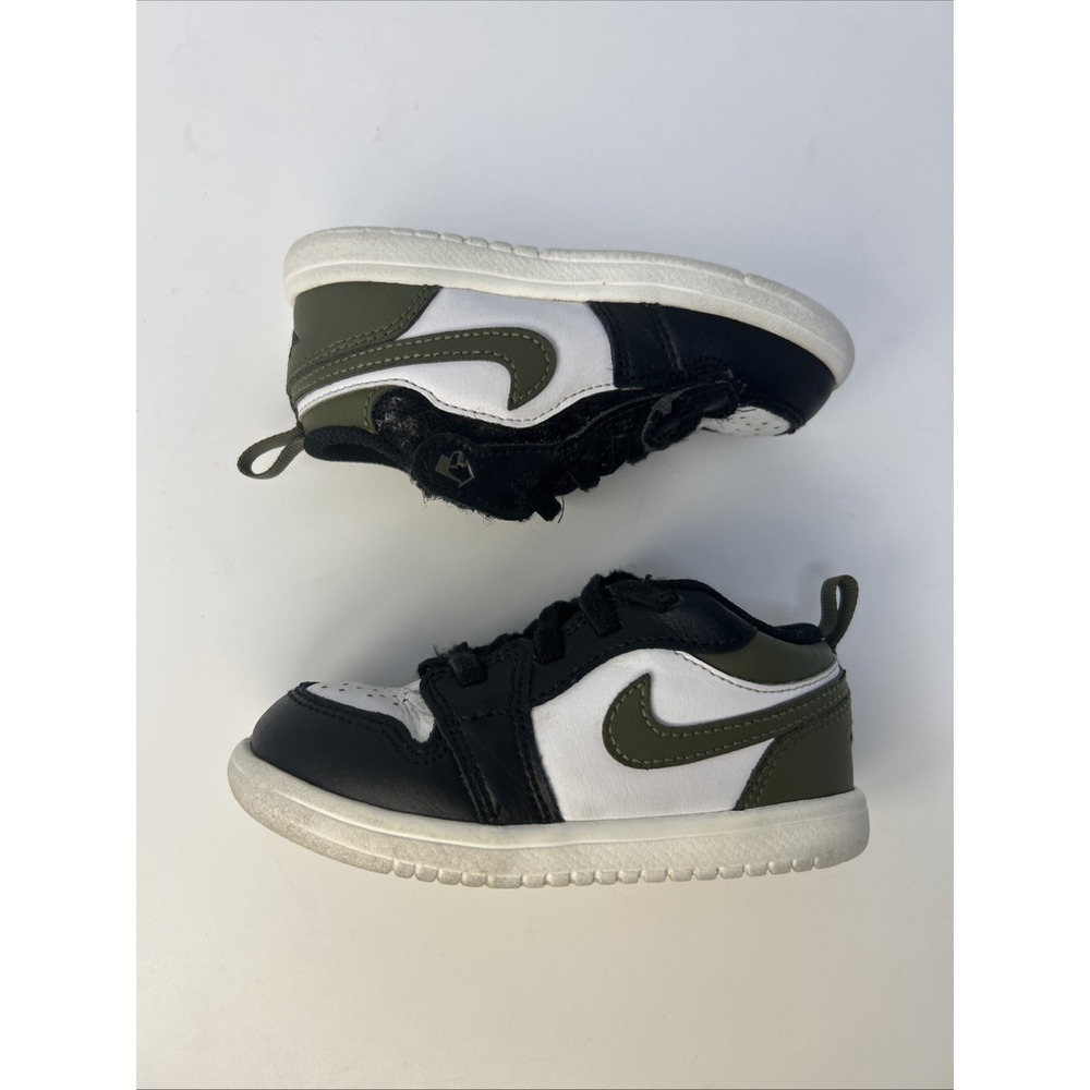 Nike Air Jordan 1 Low ALT TD Black Toe Medium Olive Size 8C DR9747-092 Toddler - Picture 8 of 9
